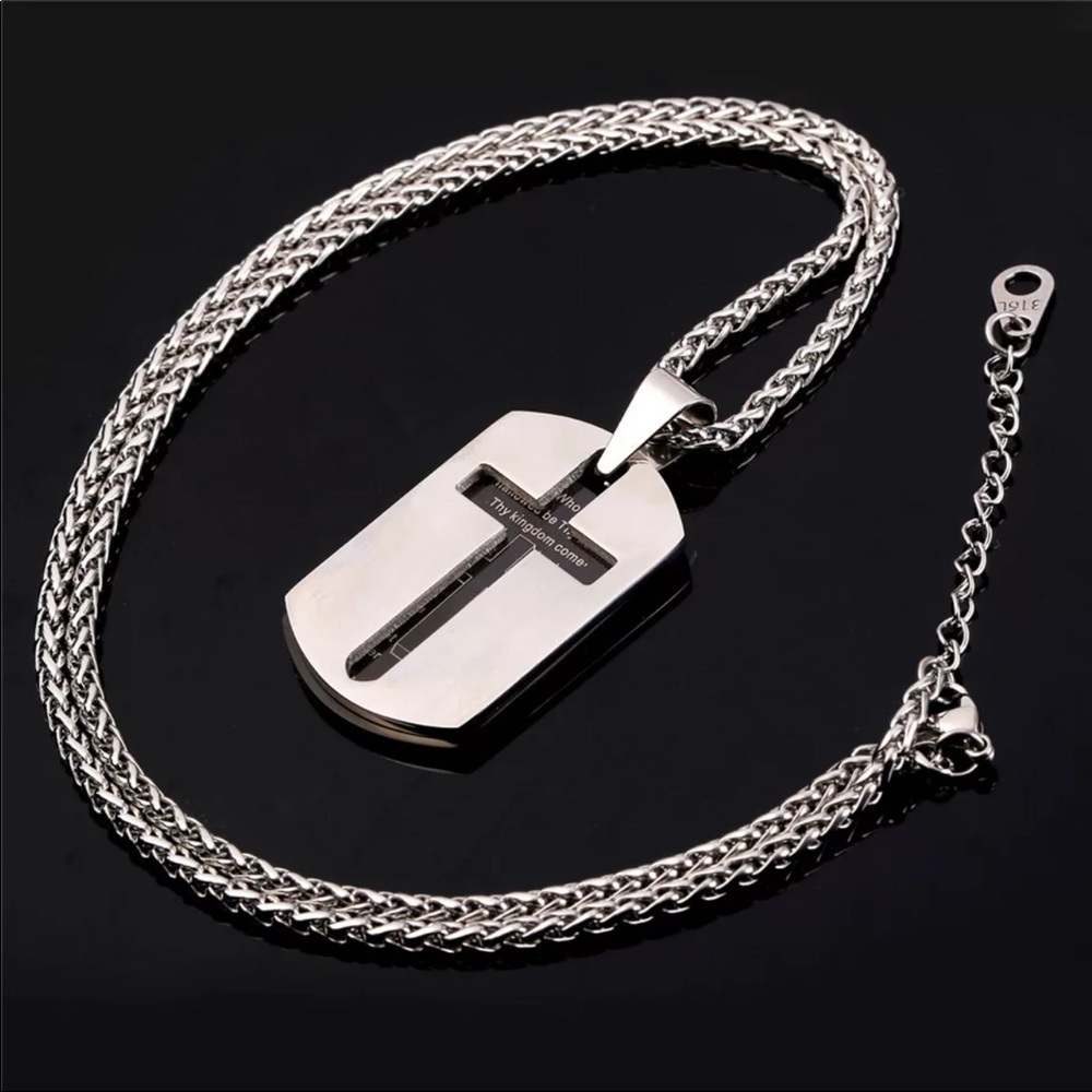 New stainless steel cross necklace